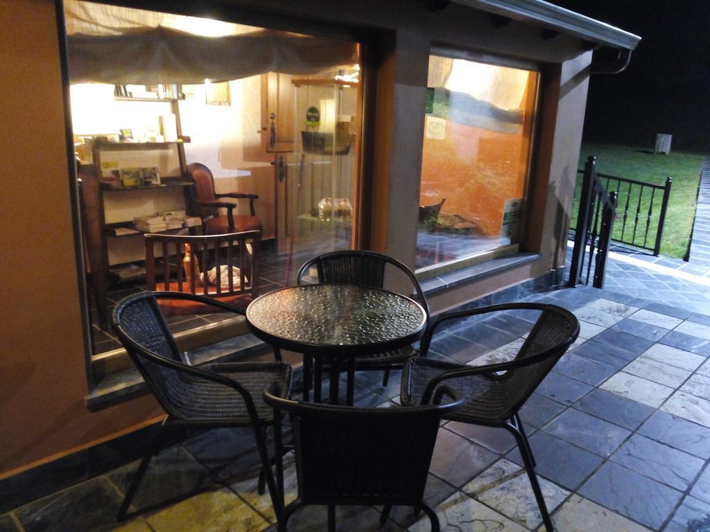 La Searila Guest House Seares Exterior photo